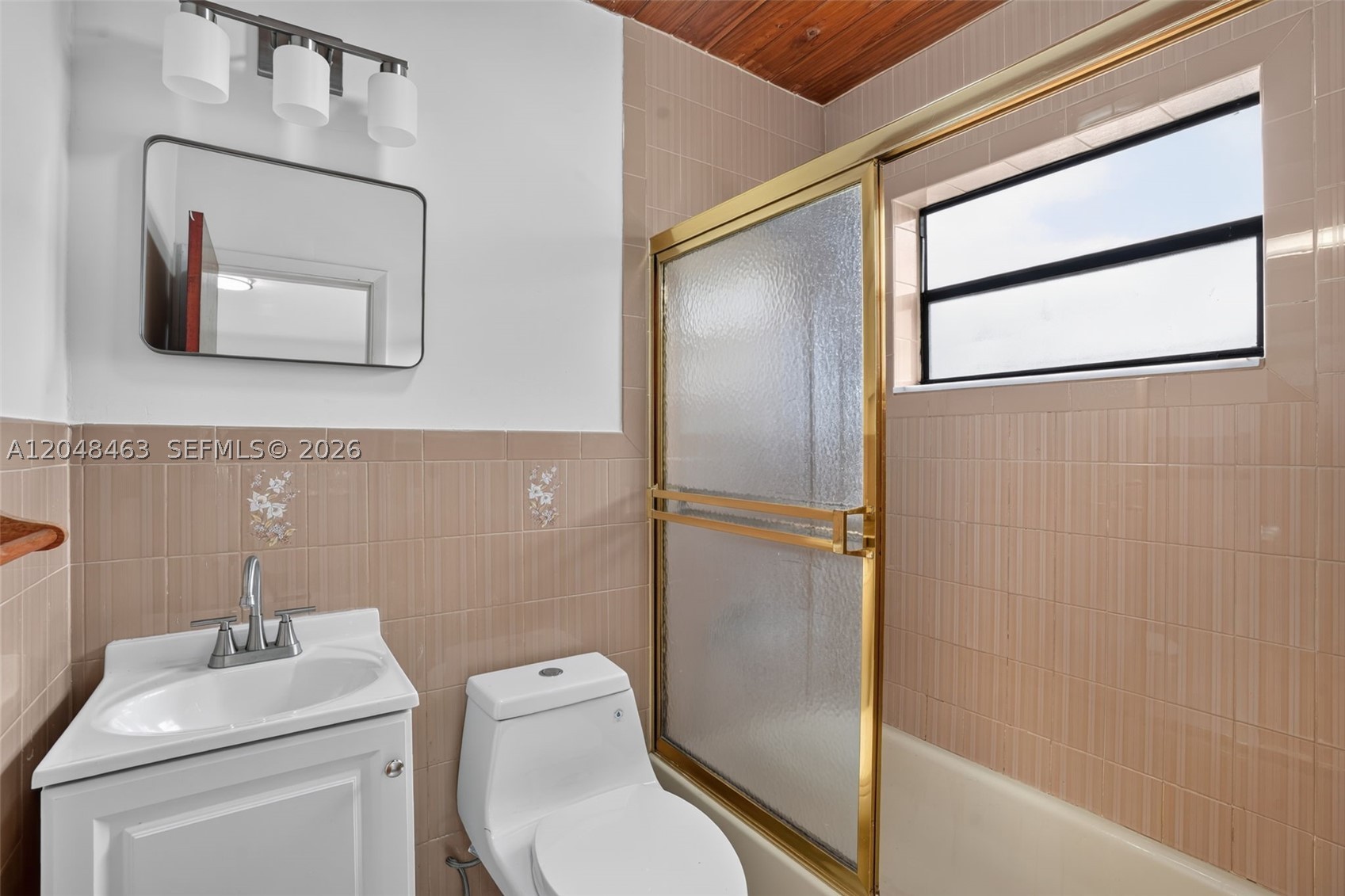 GLENROYAL-AMD - Residential