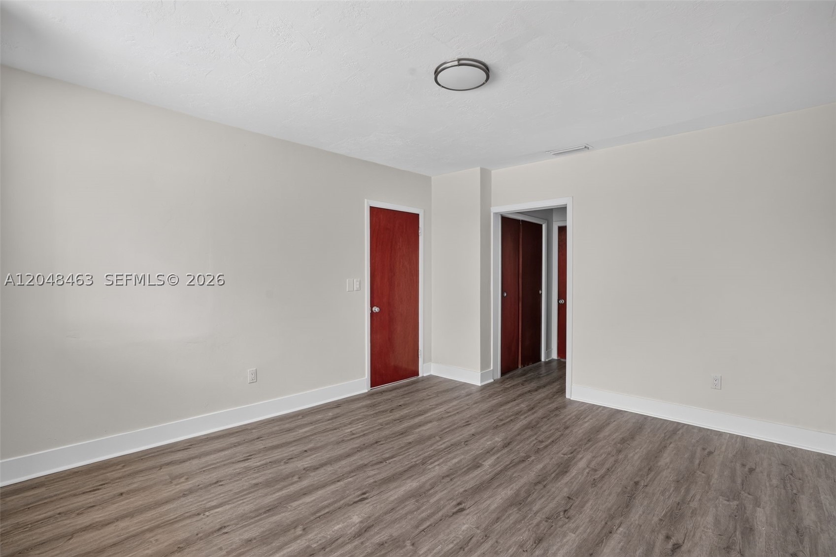 GLENROYAL-AMD - Residential