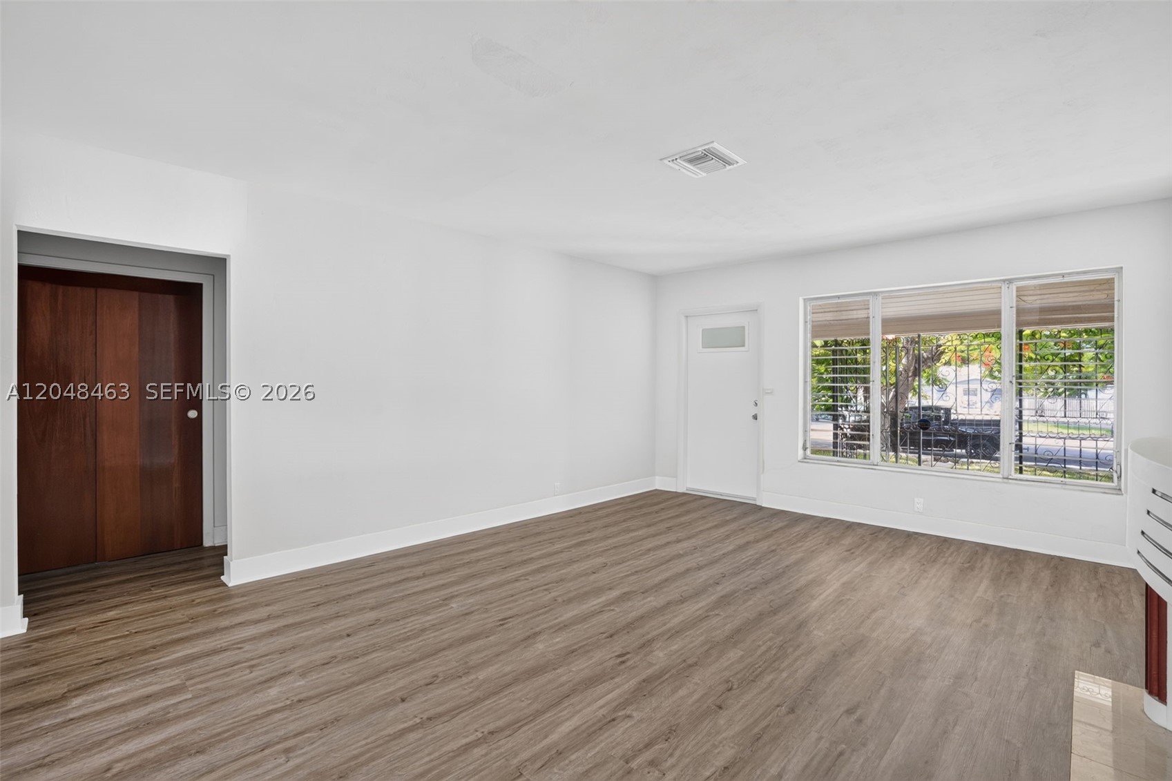 GLENROYAL-AMD - Residential