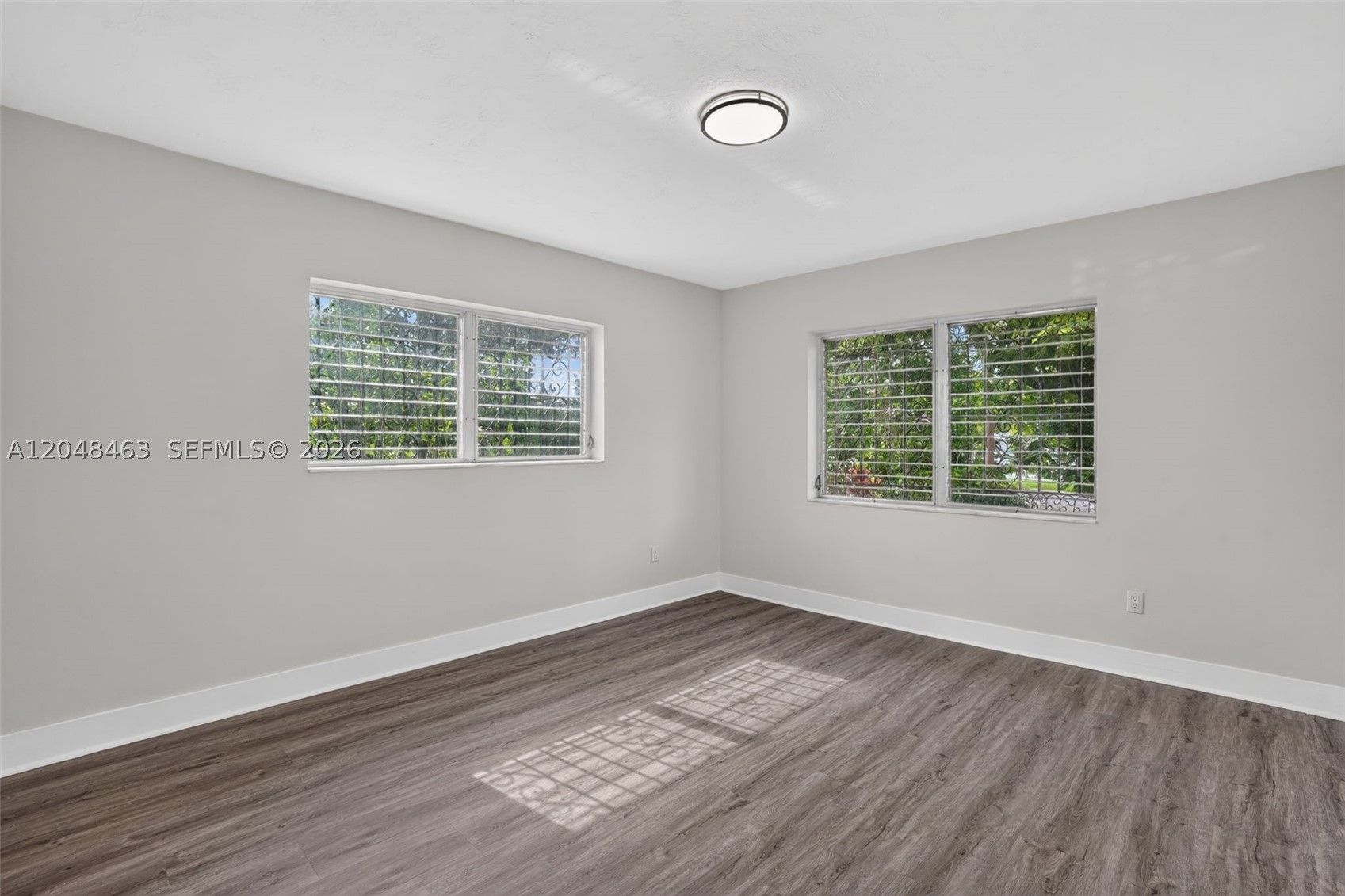GLENROYAL-AMD - Residential
