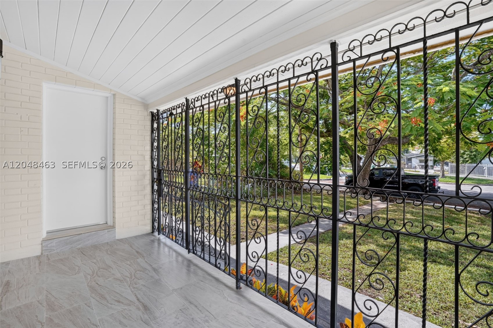GLENROYAL-AMD - Residential