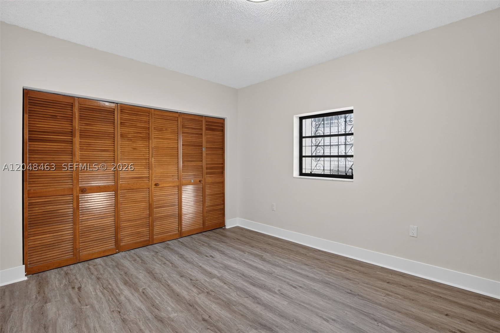 GLENROYAL-AMD - Residential