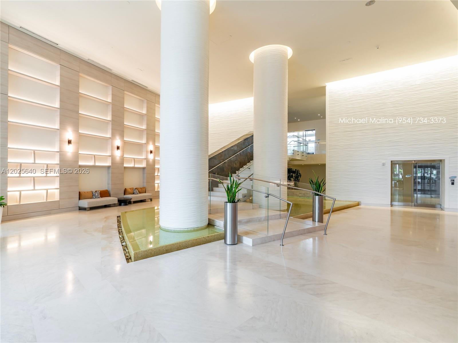 TRUMP ROYALE CONDO - Residential Lease