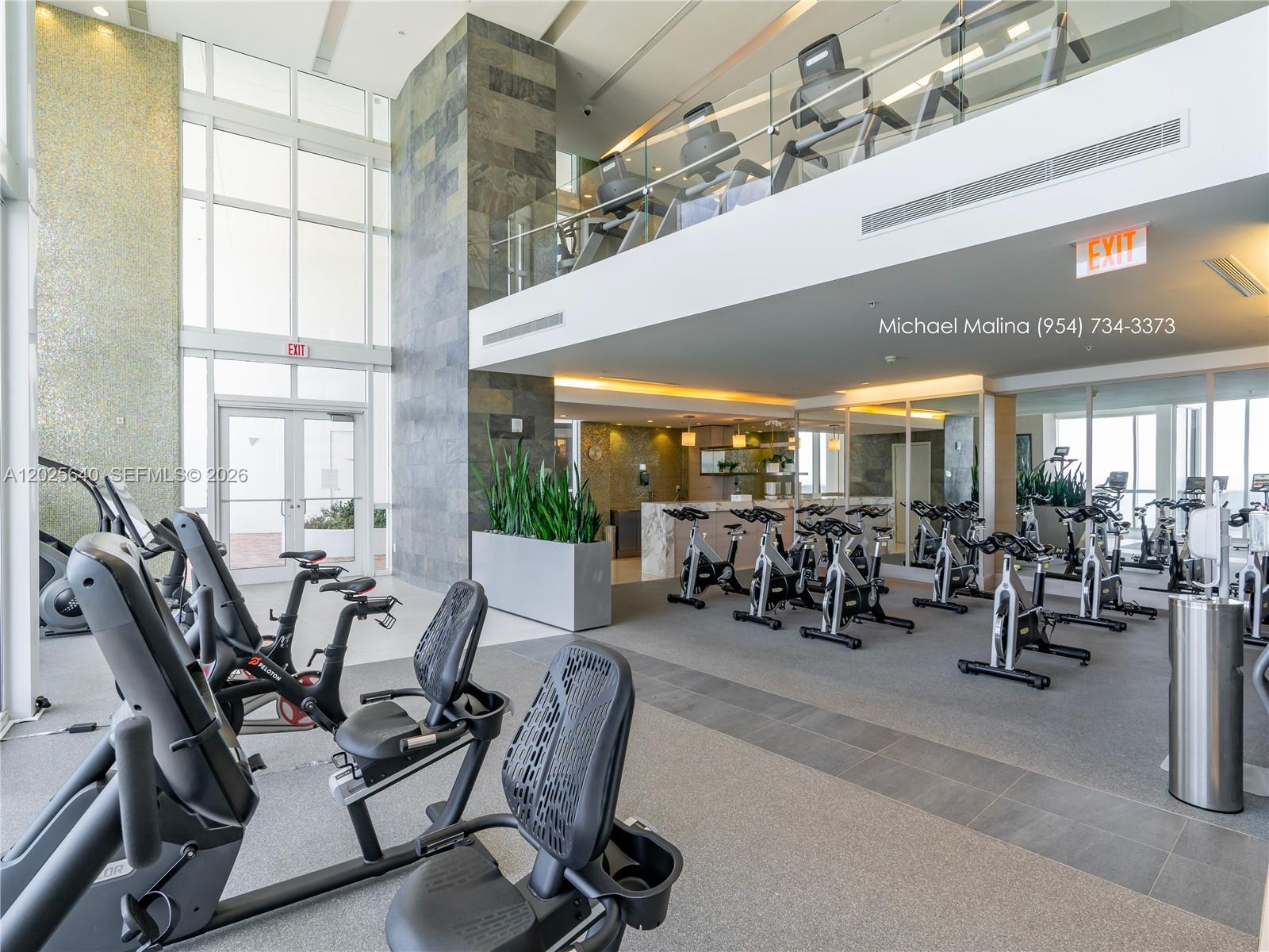TRUMP ROYALE CONDO - Residential Lease