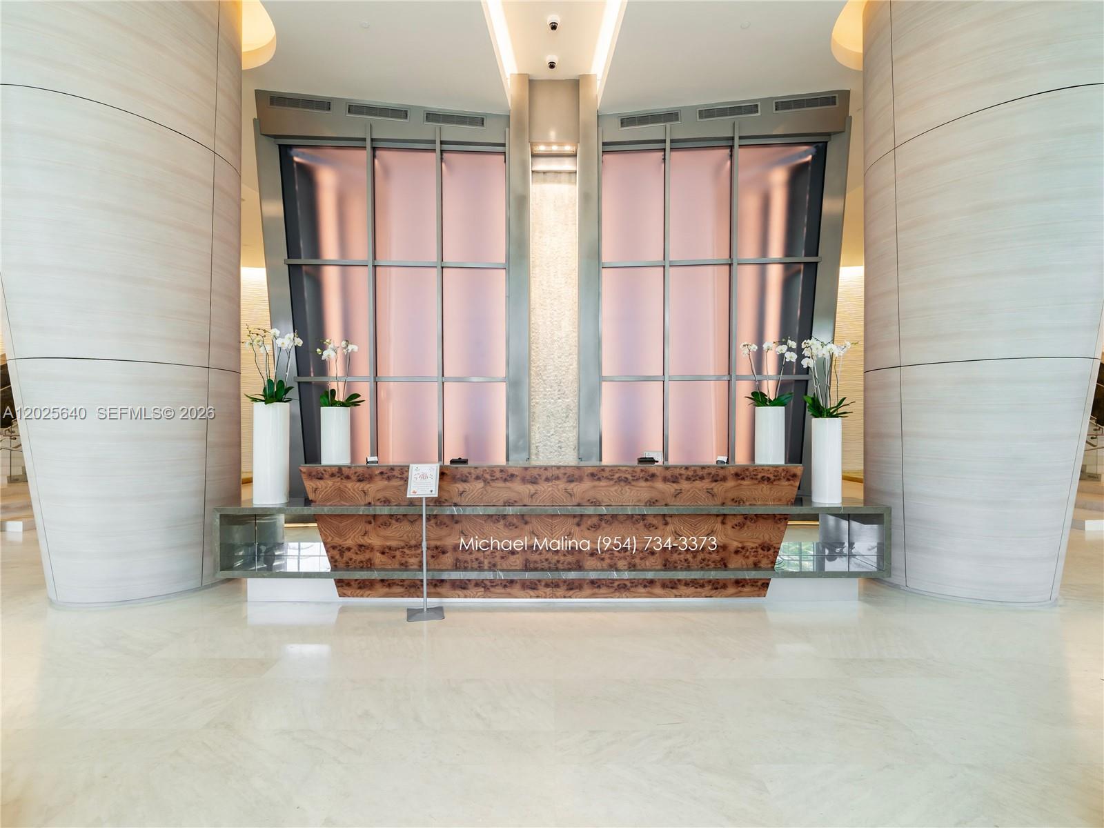 TRUMP ROYALE CONDO - Residential Lease