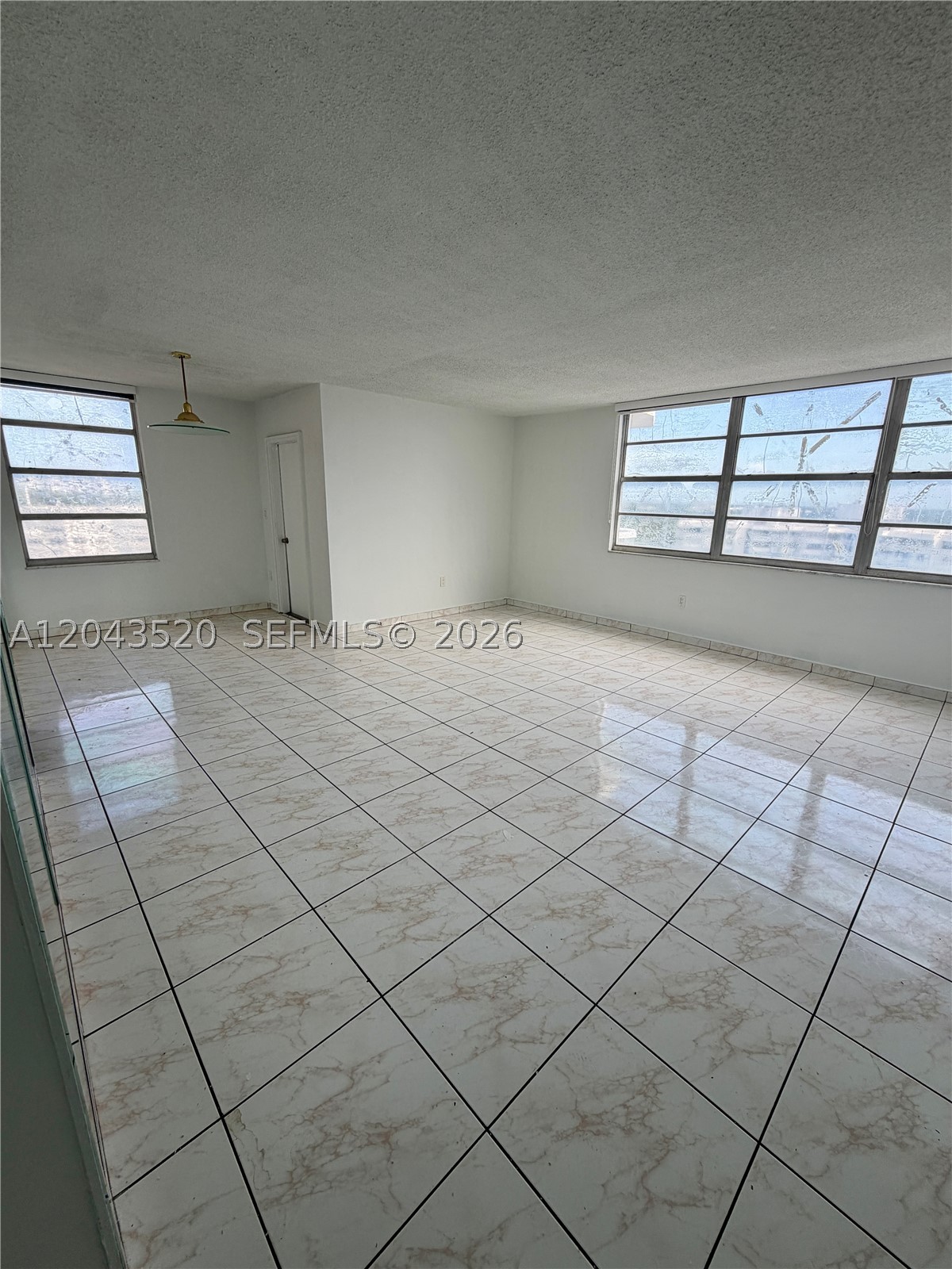 Spacious 2-bedroom, 2-bath condo with 1,140 sq ft, featuring a practical layout and excellent potential. Conveniently located near shopping, restaurants, and major highways. A fantastic opportunity for buyers looking to renovate and make it their own. Motivated seller—bring your offers!