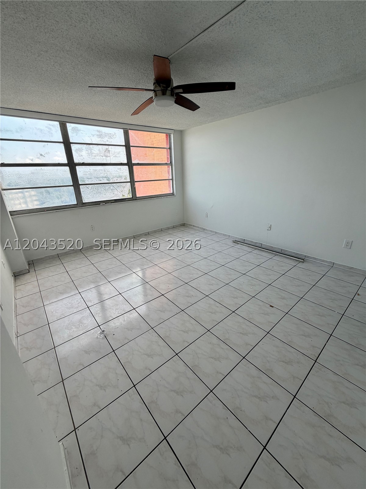 BUCKLEY TOWERS CONDO - EA - Residential