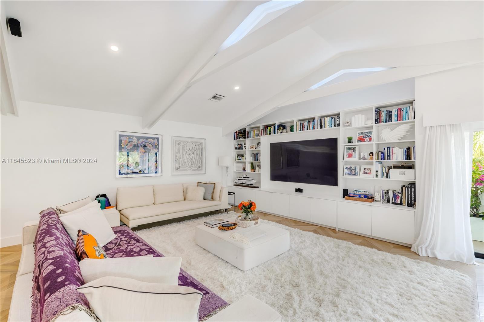 COCOPLUM SEC 1 - Residential
