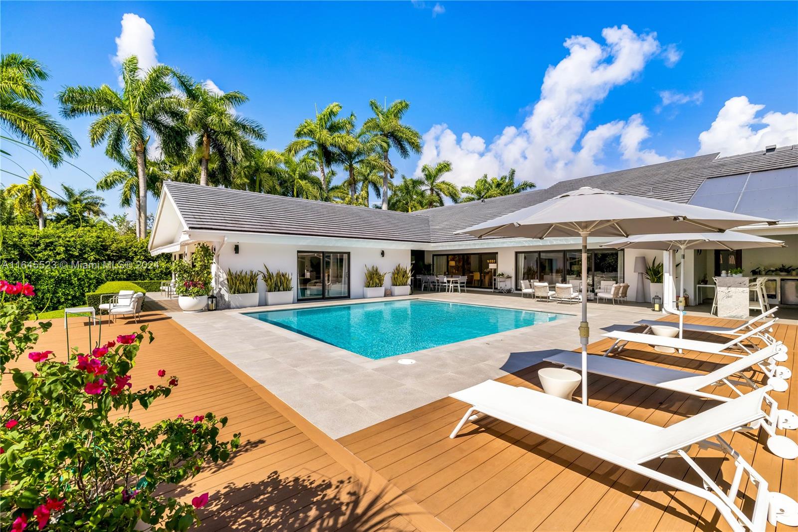 COCOPLUM SEC 1 - Residential