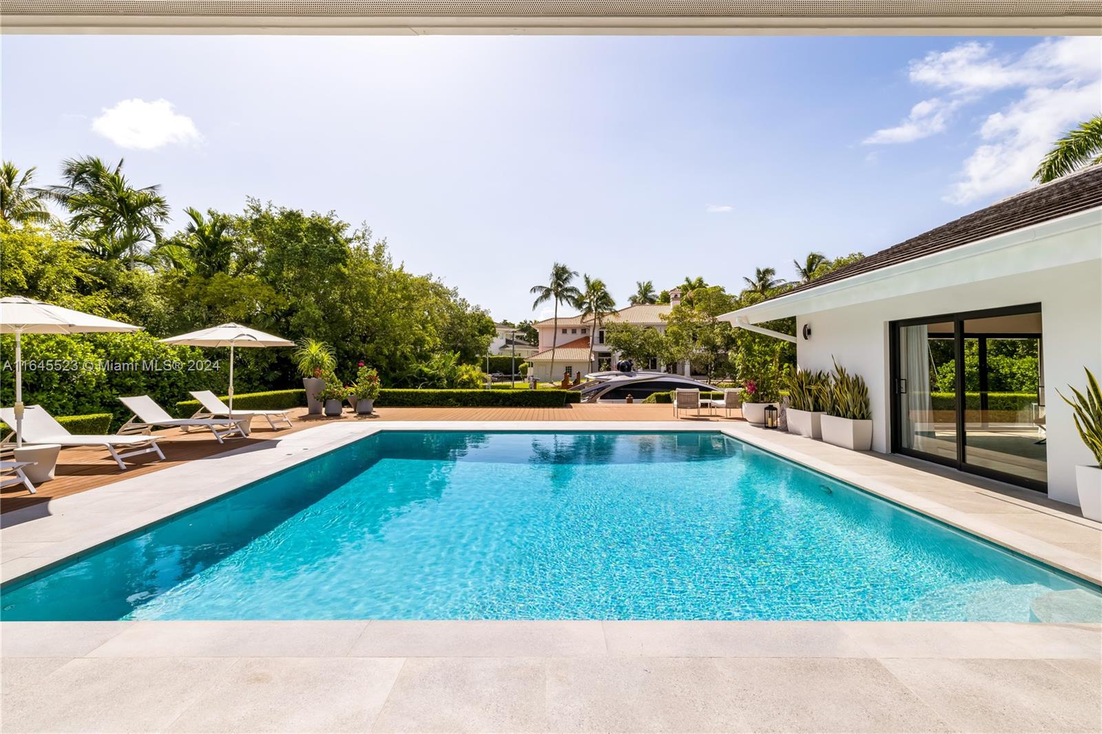 COCOPLUM SEC 1 - Residential