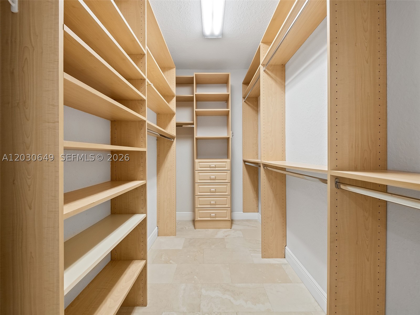COLEE HAMMOCK - Residential