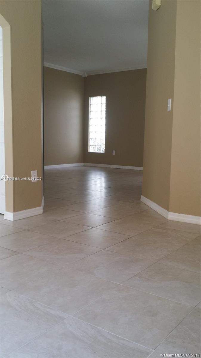 SAPPHIRE SHORES-SAPPHIRE - Residential Lease