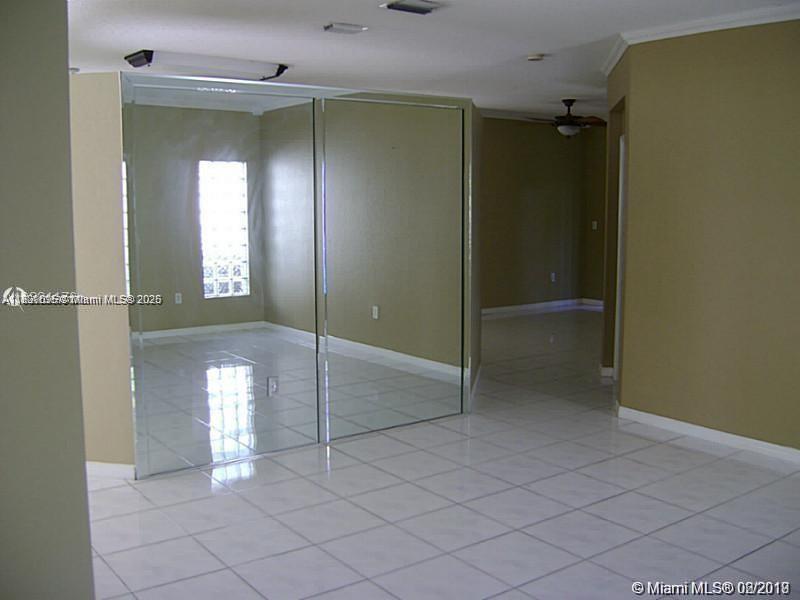 SAPPHIRE SHORES-SAPPHIRE - Residential Lease