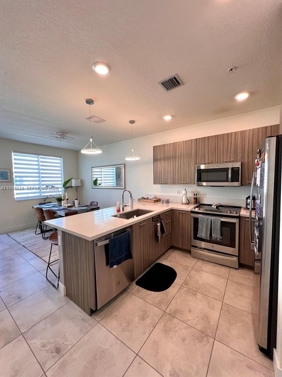 LANDMARK AT DORAL CONDO N - Residential