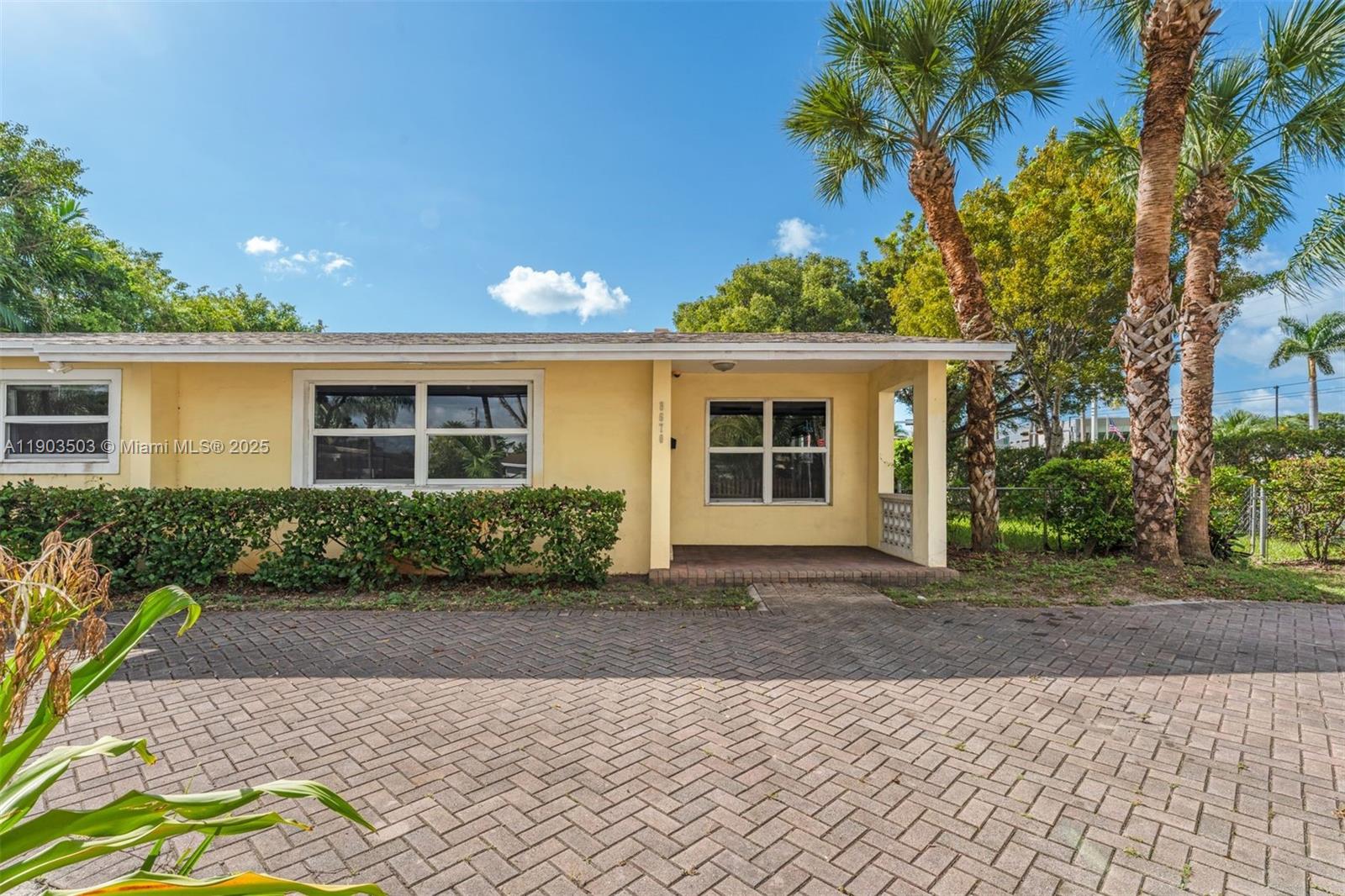 CORAL WAY VILLAGE SEC A P - Residential