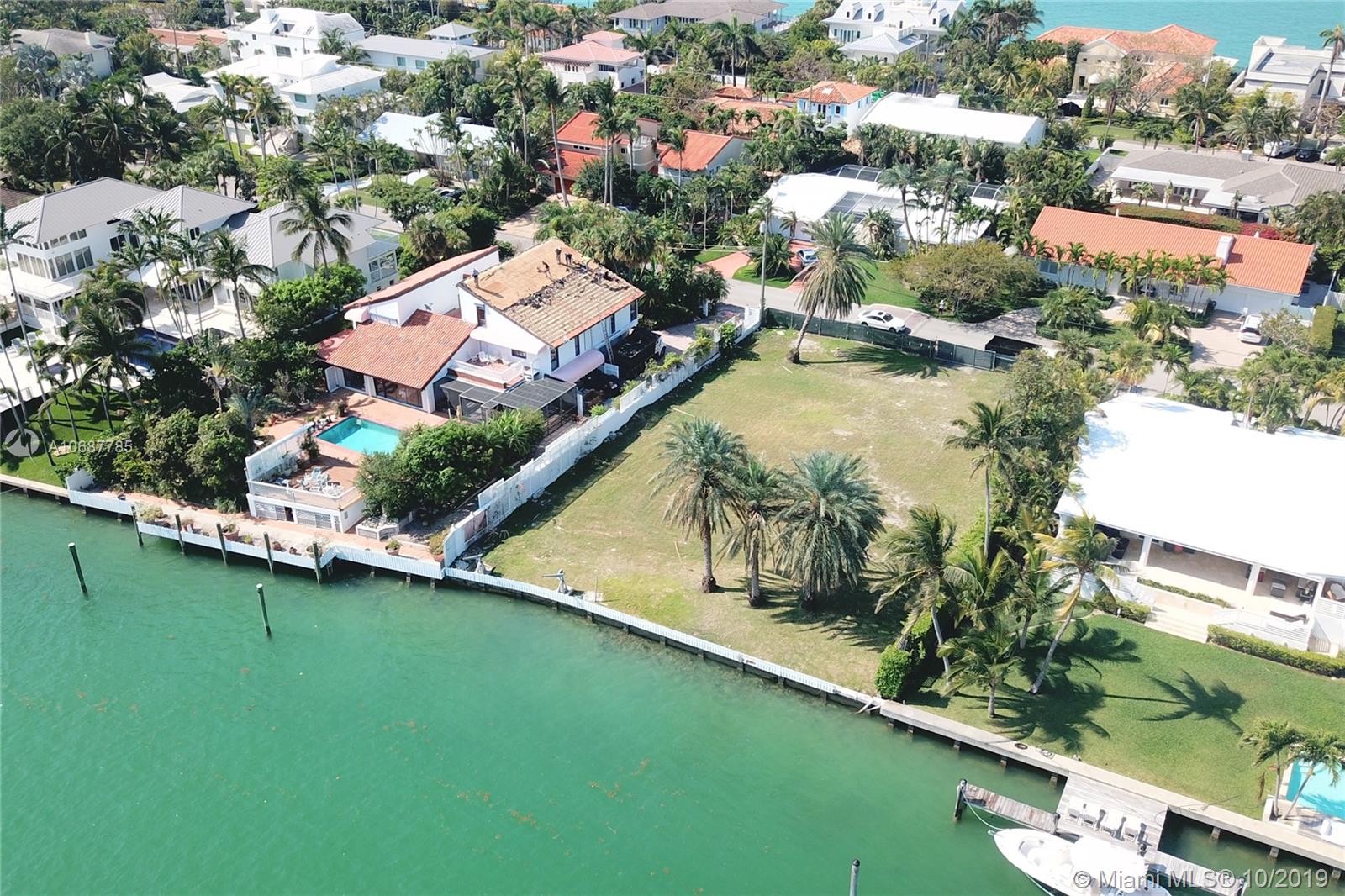 MASHTA ISLAND A REPLAT OF - Land