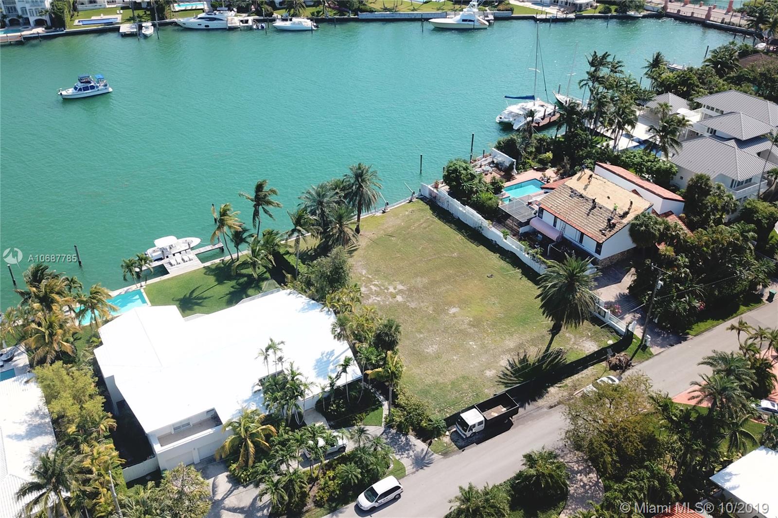 MASHTA ISLAND A REPLAT OF - Land