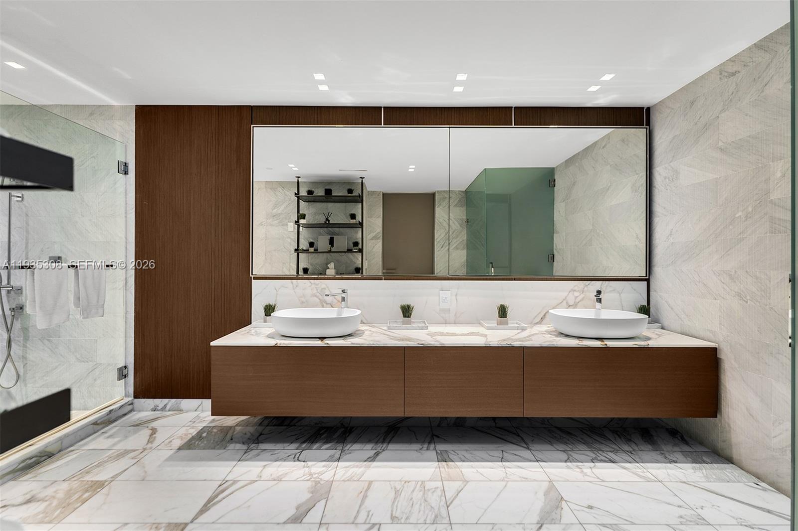 OCEANA BAL HARBOUR CONDO - Residential