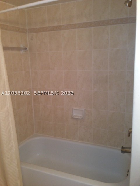 THE GREENS AT DORAL CONDO - Residential Lease