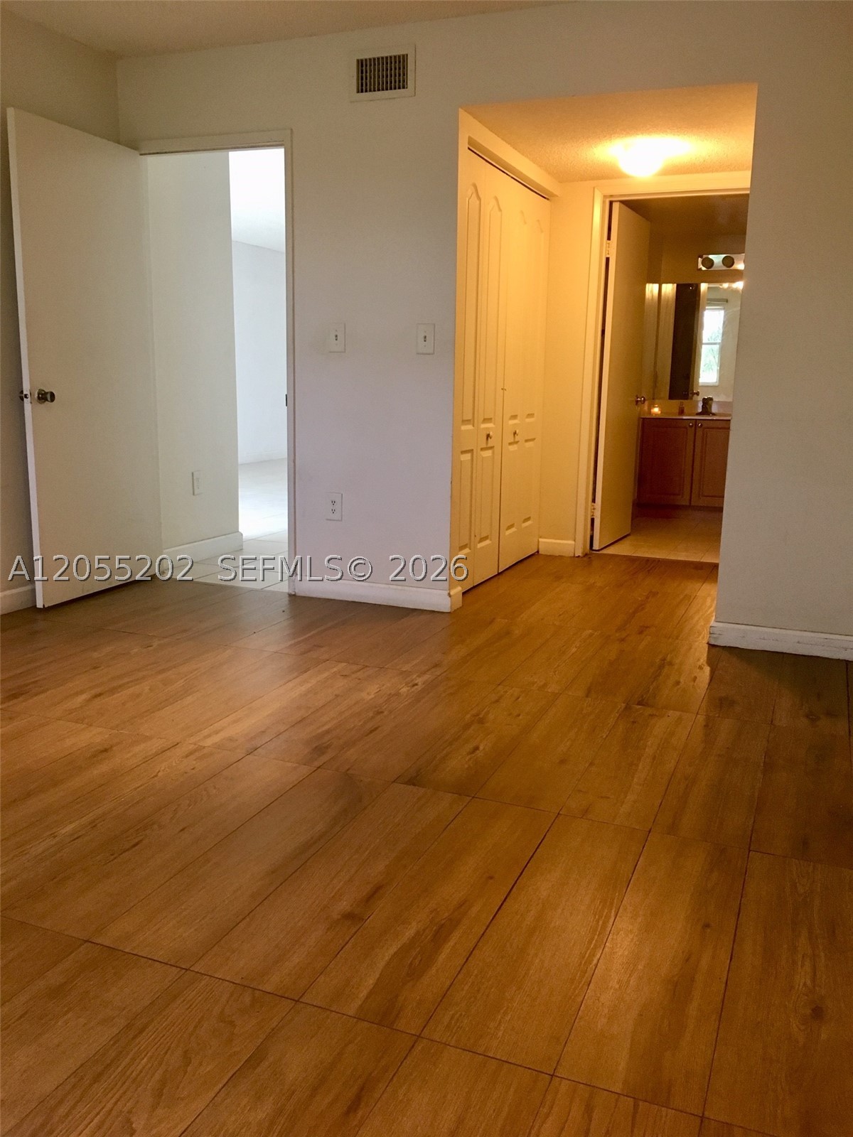 THE GREENS AT DORAL CONDO - Residential Lease