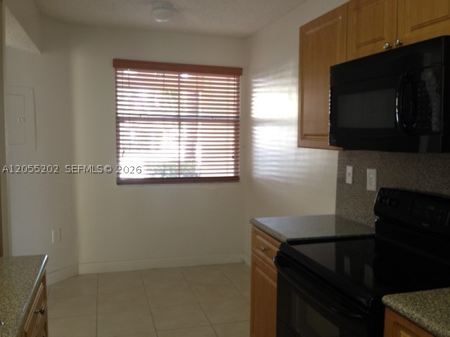 THE GREENS AT DORAL CONDO - Residential Lease