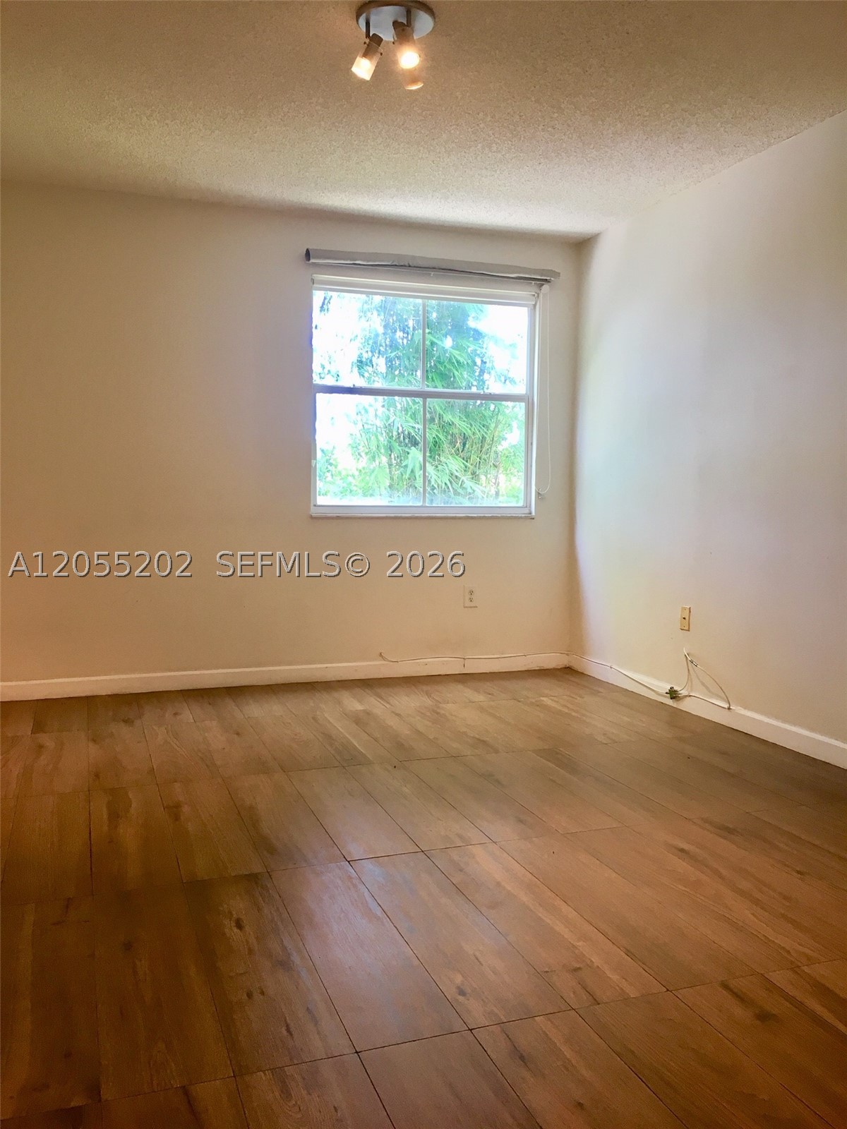 THE GREENS AT DORAL CONDO - Residential Lease
