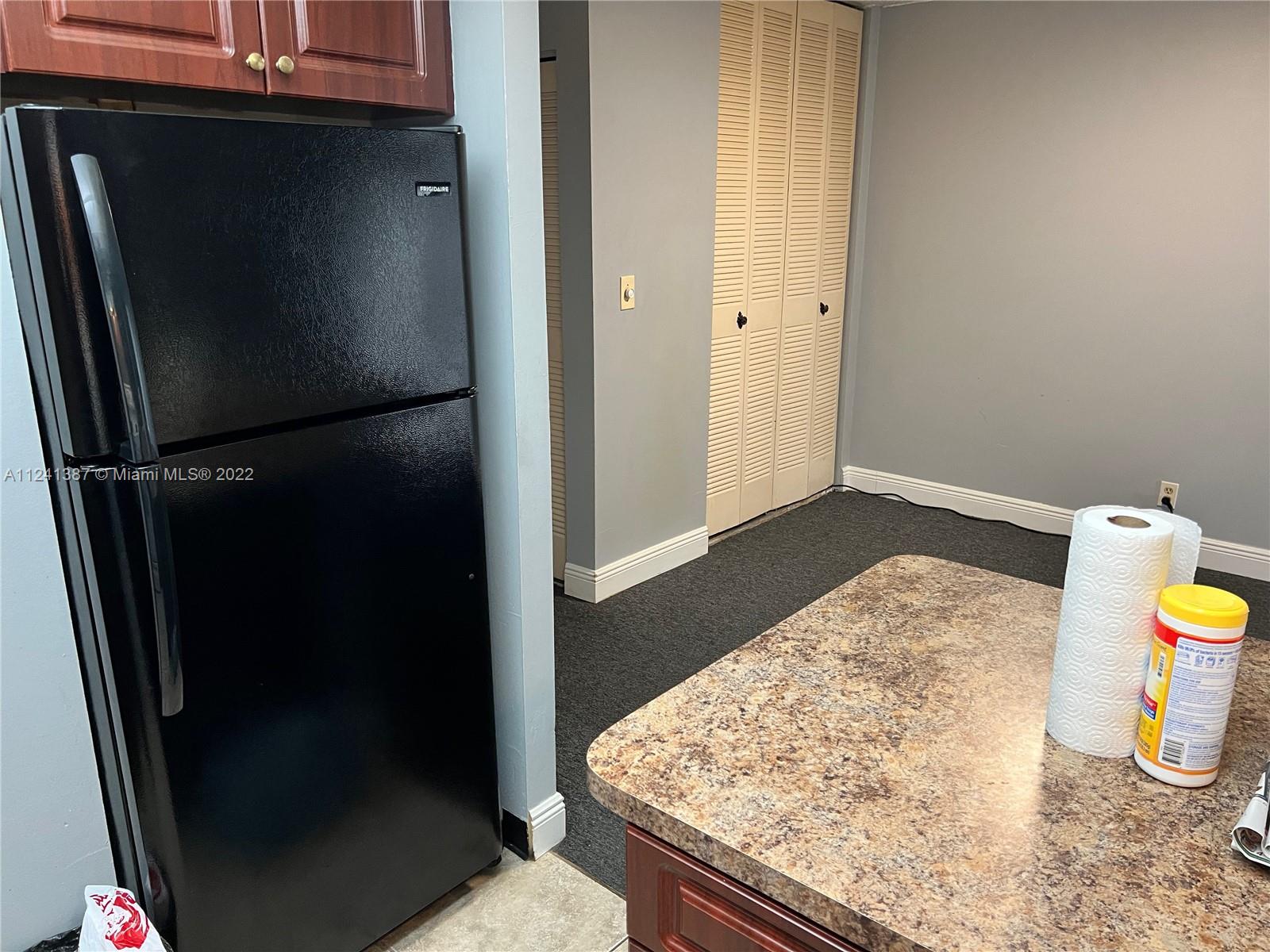 NEWPORT AT LAUDERHILL CON - Residential