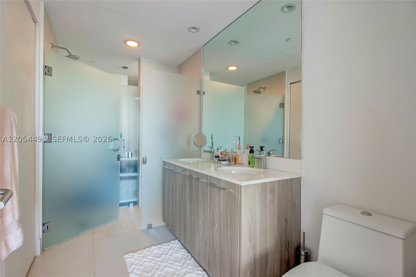 PARAISO BAYVIEWS CONDO - Residential