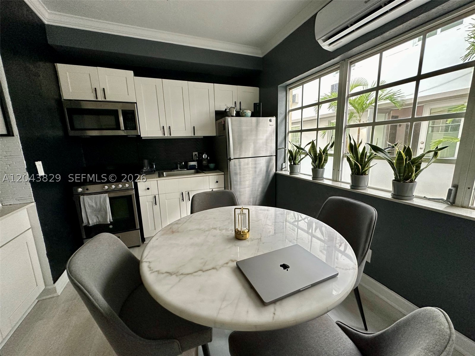 THE LORENA CONDO - Residential