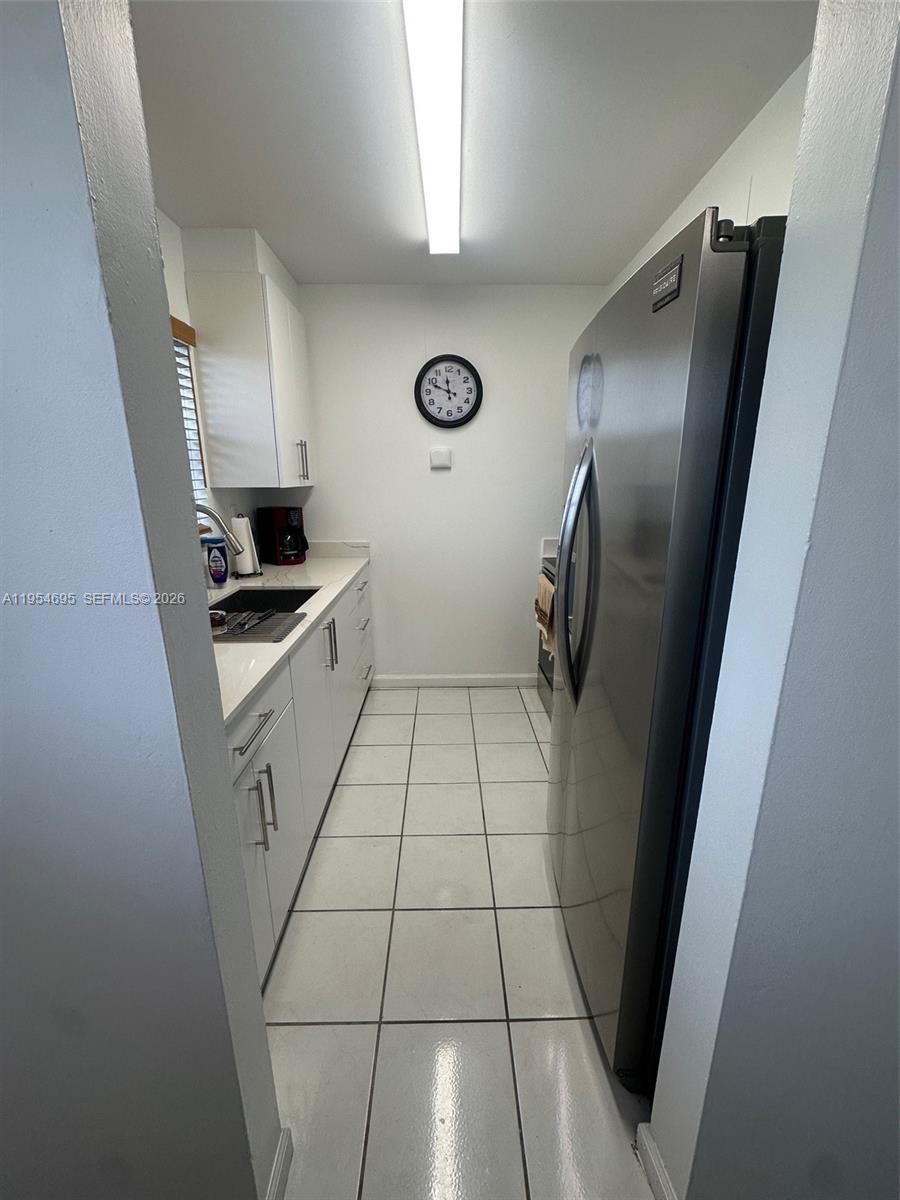 TREASURE OF KENDALL CONDO - Residential