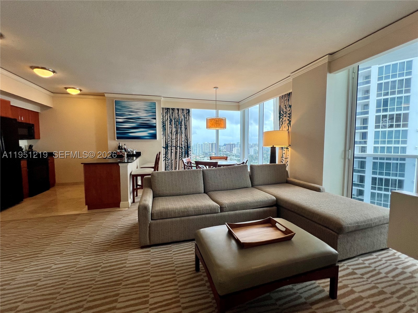 TRUMP INTERNATIONAL - Residential