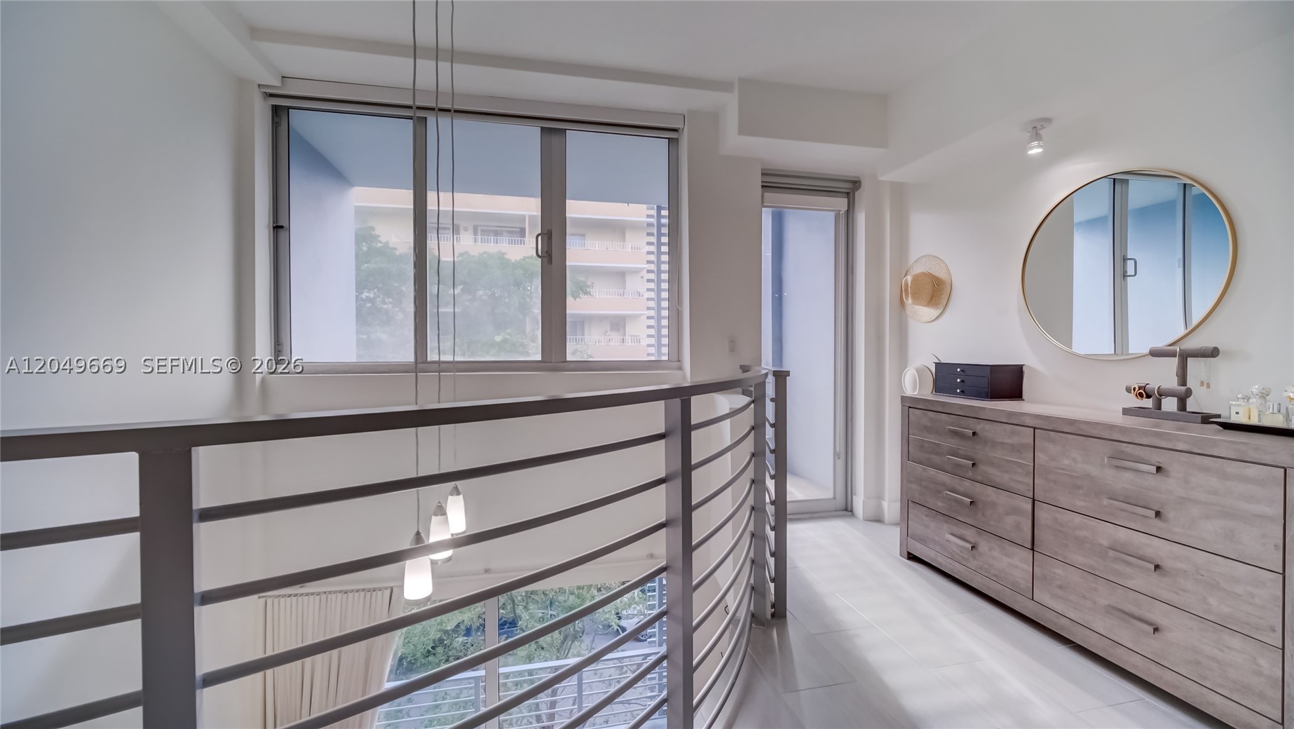 LOFTS AT MAYFAIR CONDO - Residential Lease