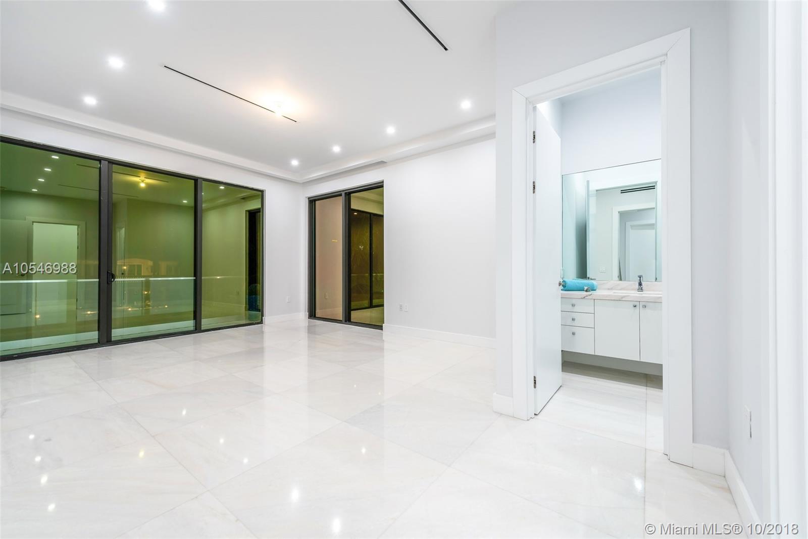 SEA ISLAND - Residential
