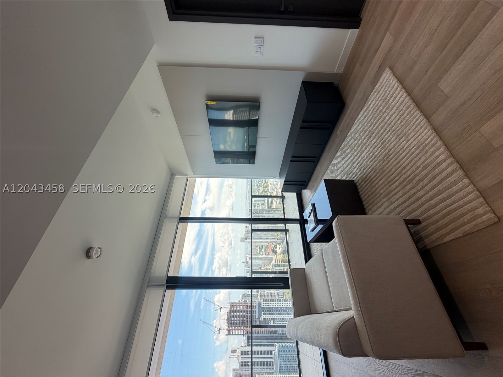 MIAMI NORTH - Residential