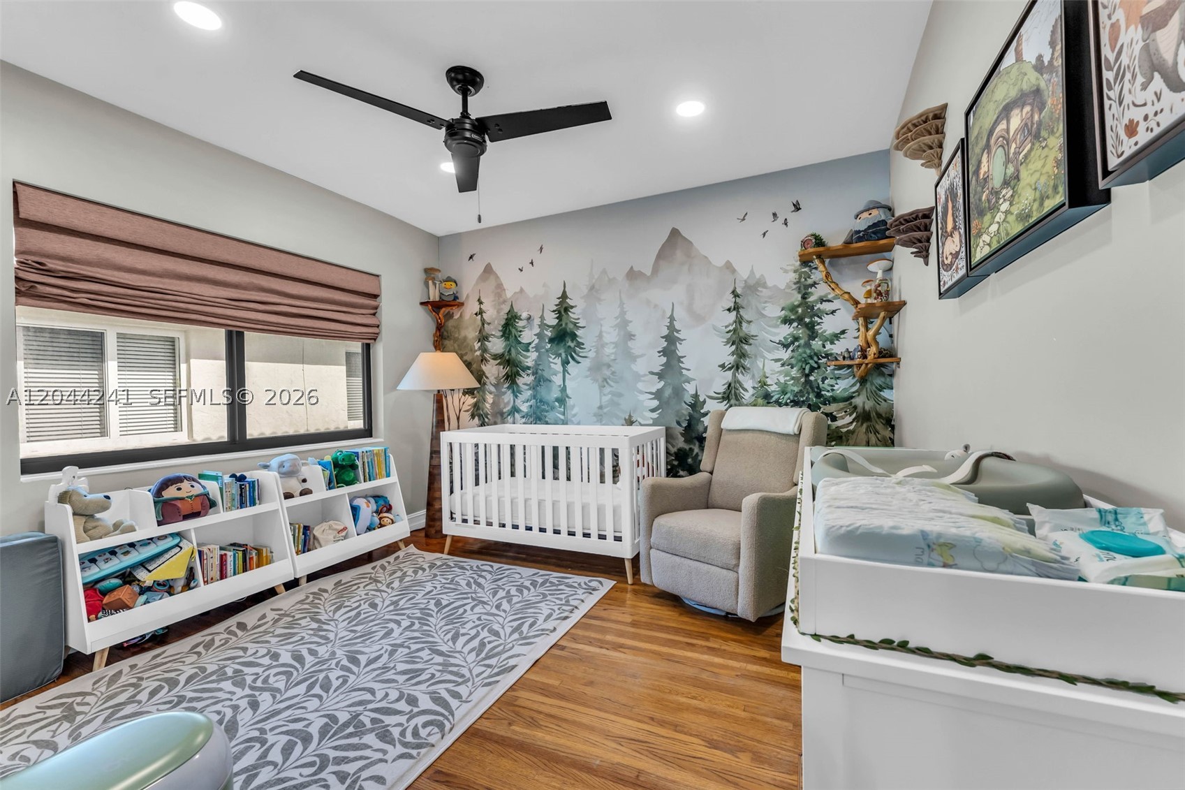 SILVER BLUFF EST-SEC B - Residential