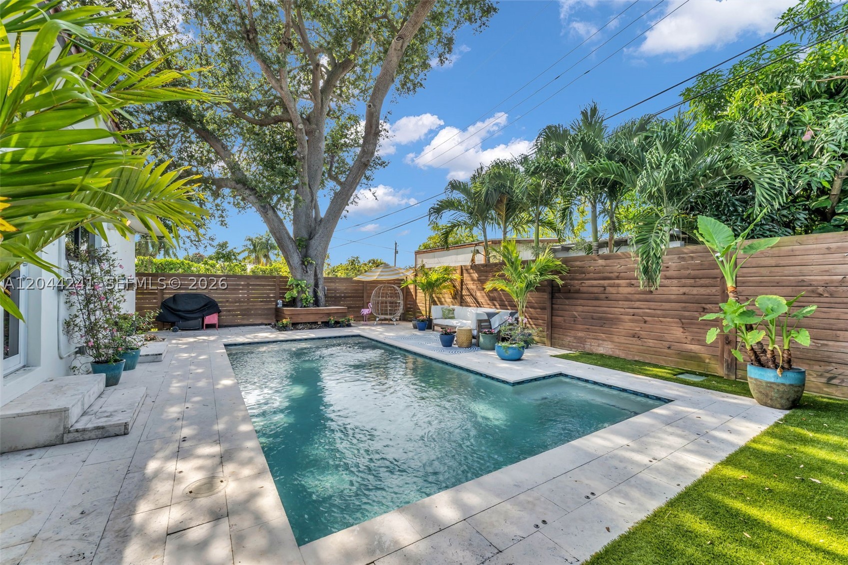 SILVER BLUFF EST-SEC B - Residential