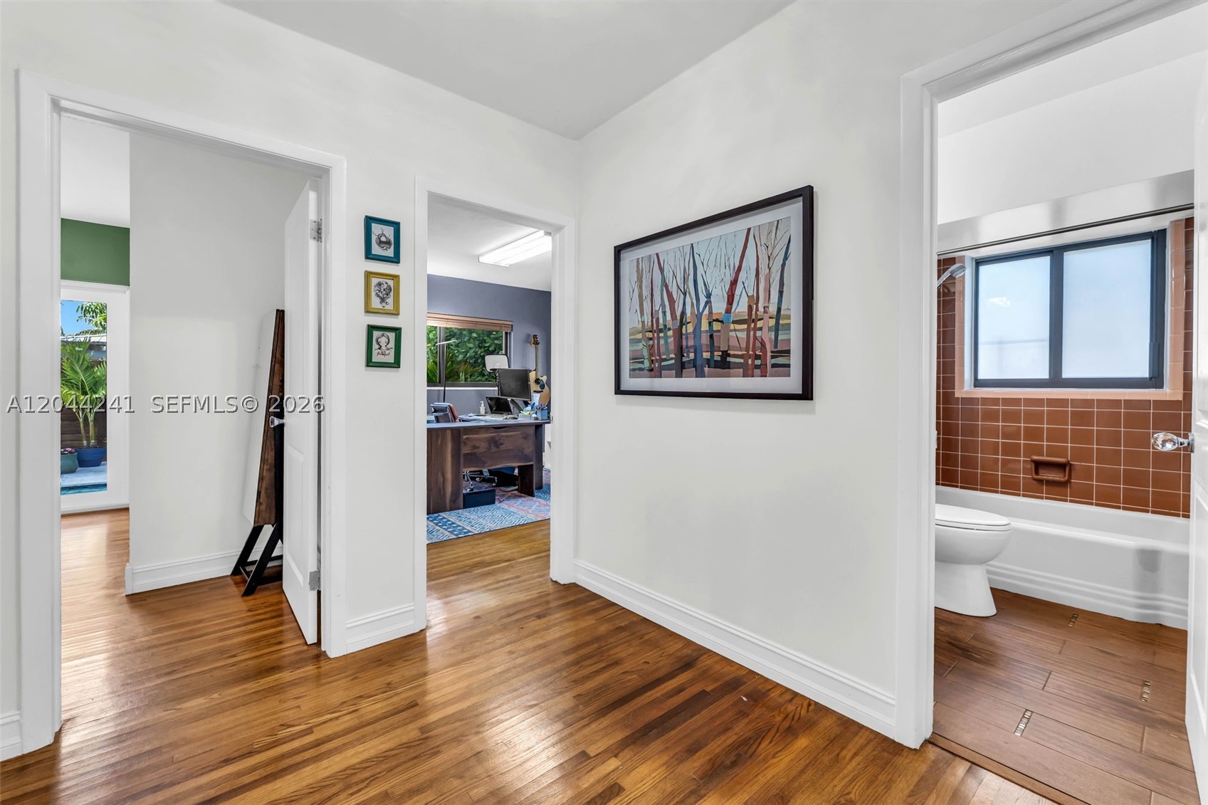 SILVER BLUFF EST-SEC B - Residential