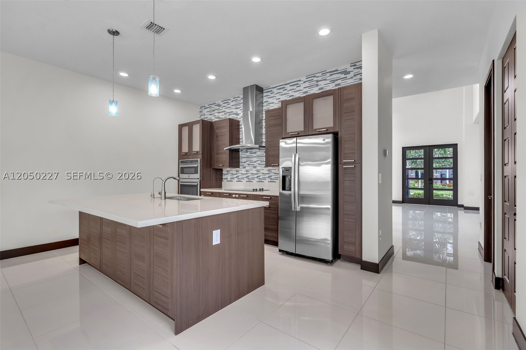 DUNNWOODY LAKE - Residential