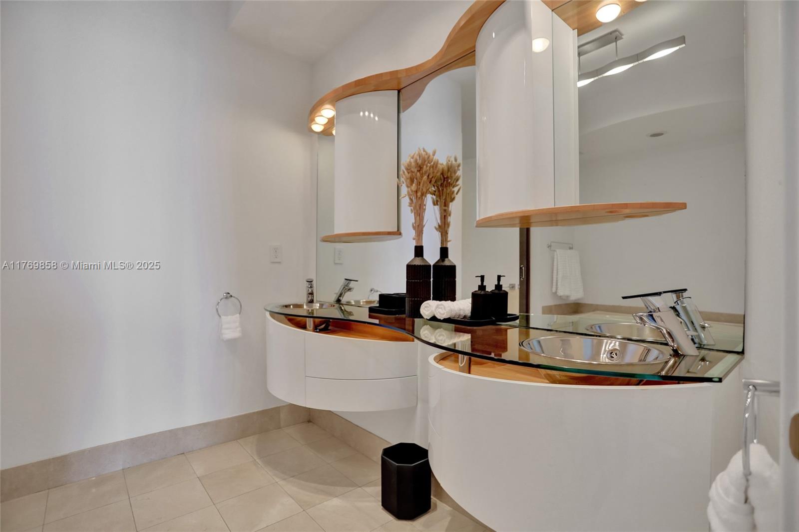 Trump Palace Condo - Residential