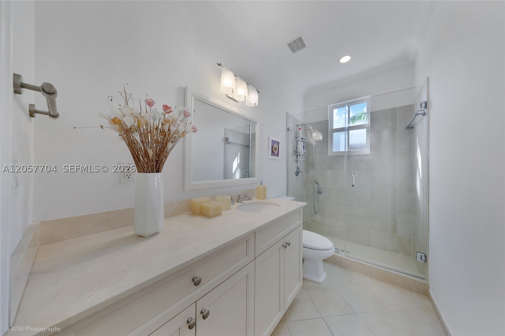 BERMUDA VLG AT CORAL GABL - Residential