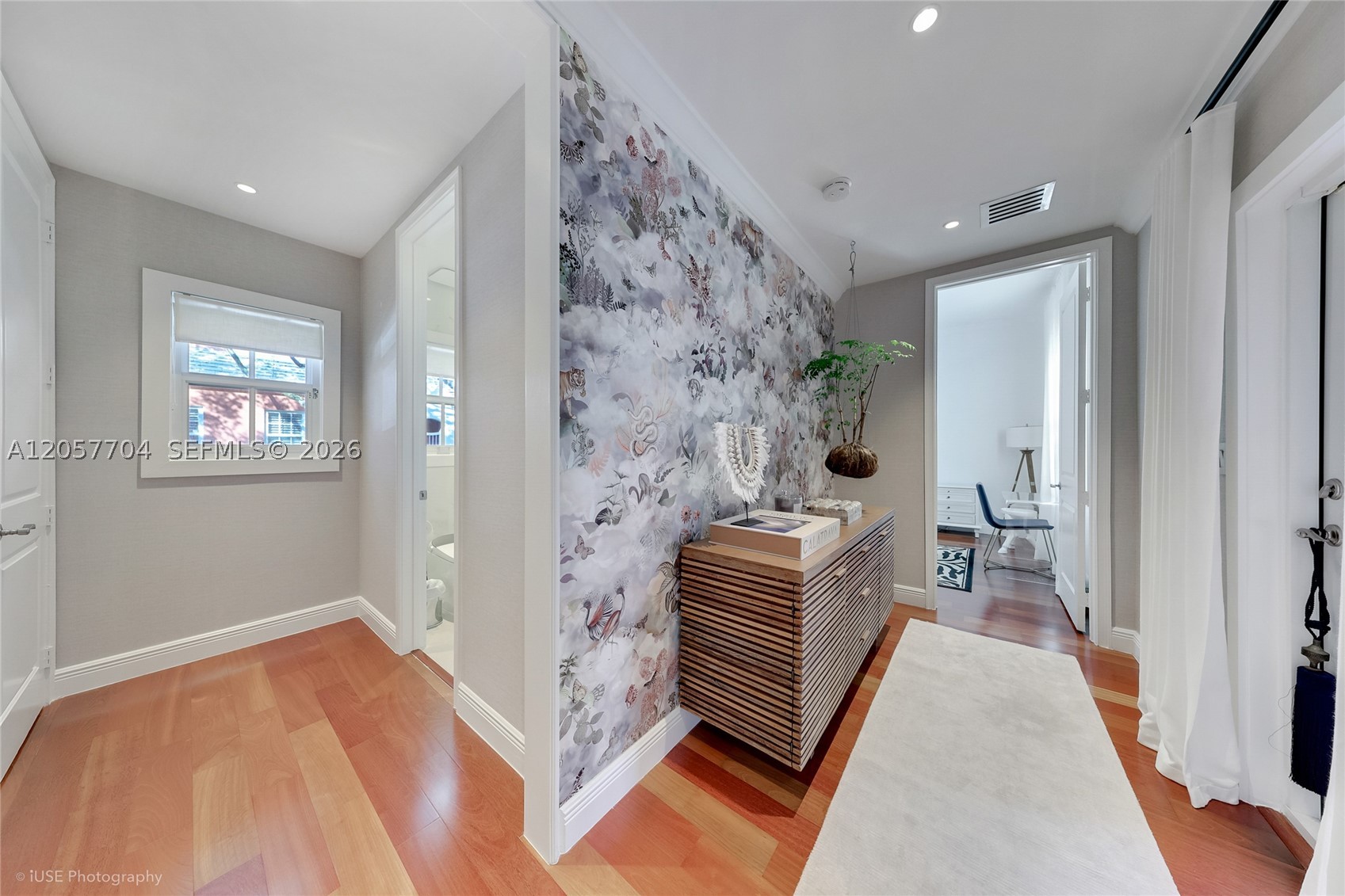 BERMUDA VLG AT CORAL GABL - Residential
