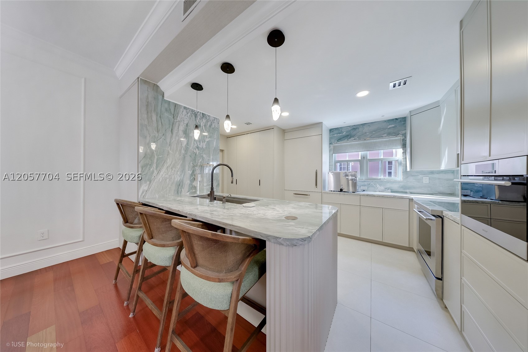 BERMUDA VLG AT CORAL GABL - Residential