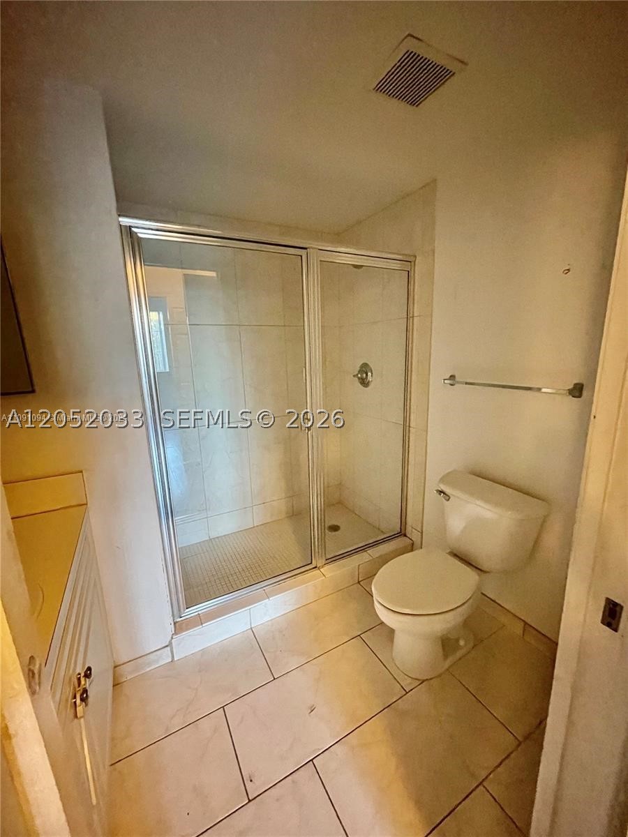 GABLES COURT CONDO - Residential Lease