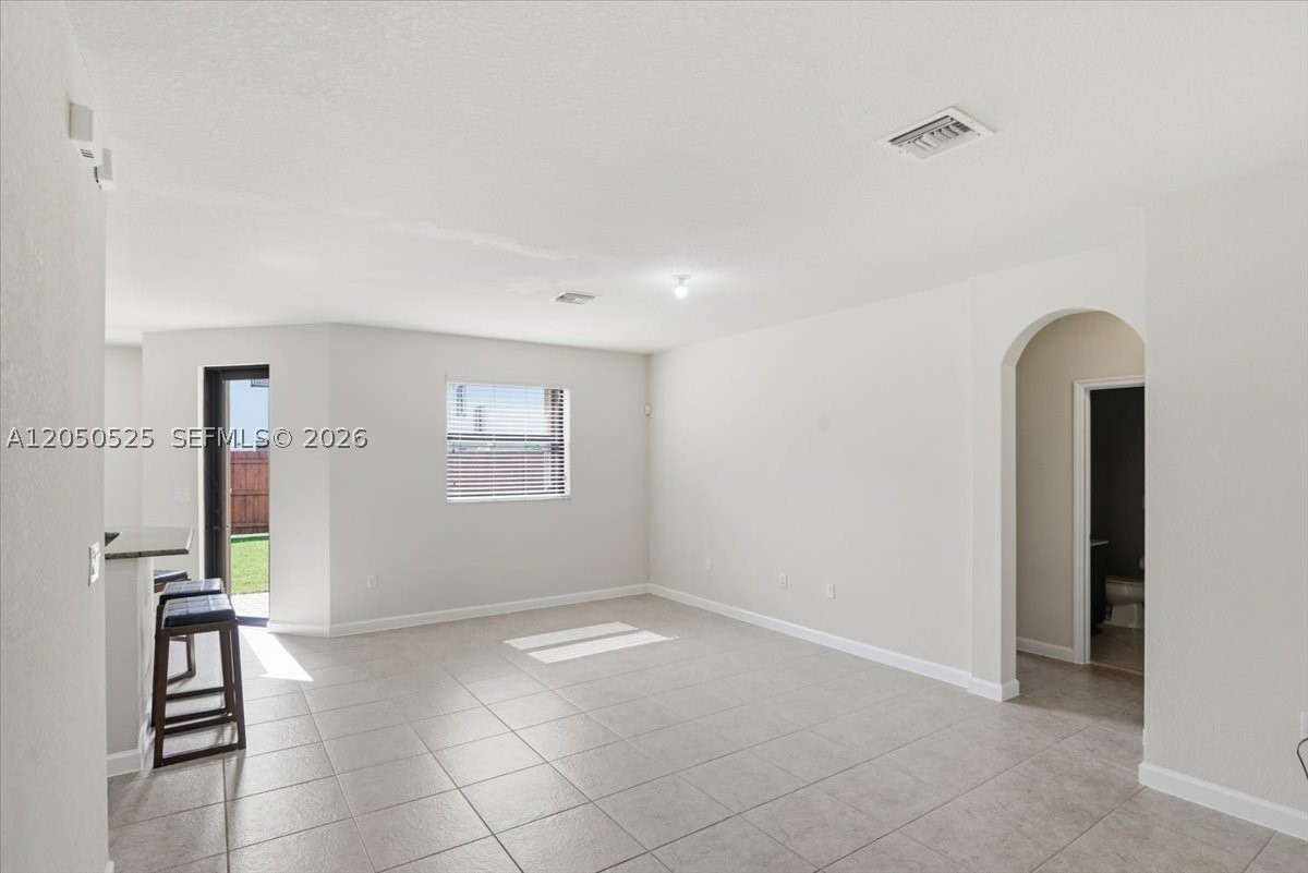 SILVER PALM EAST SECTION - Residential