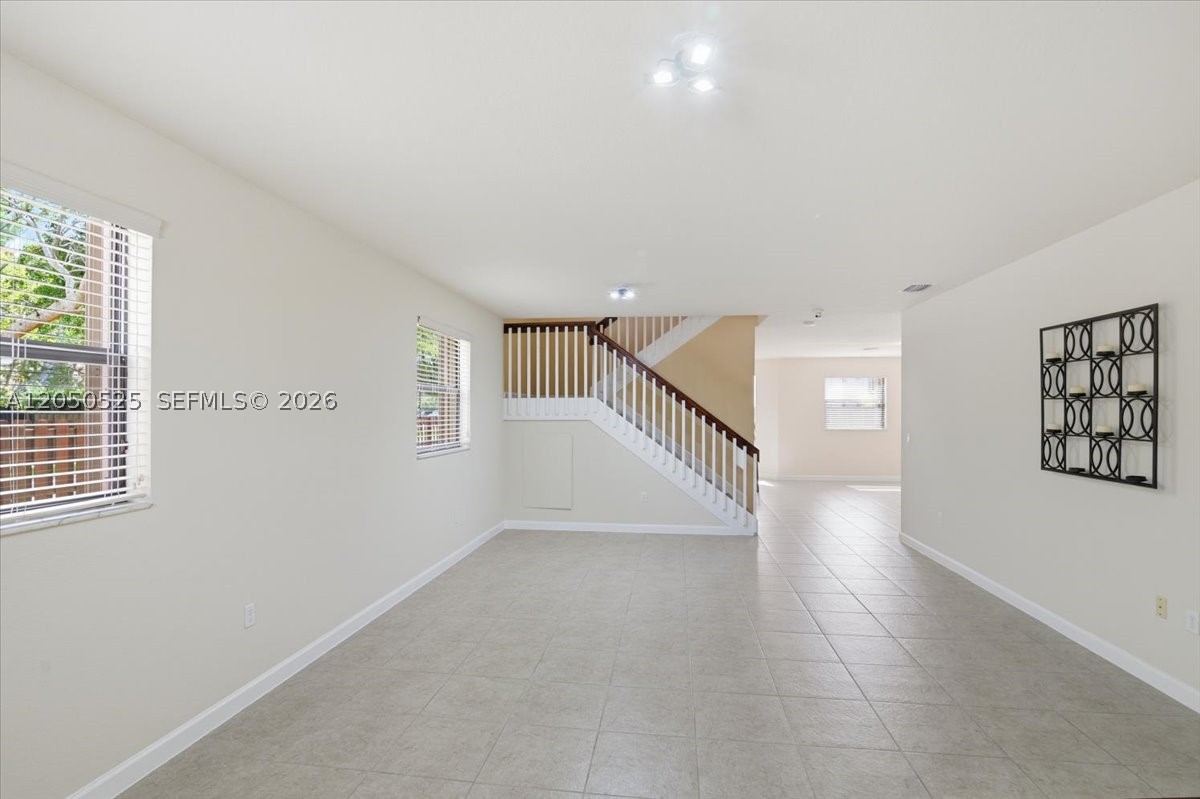 SILVER PALM EAST SECTION - Residential
