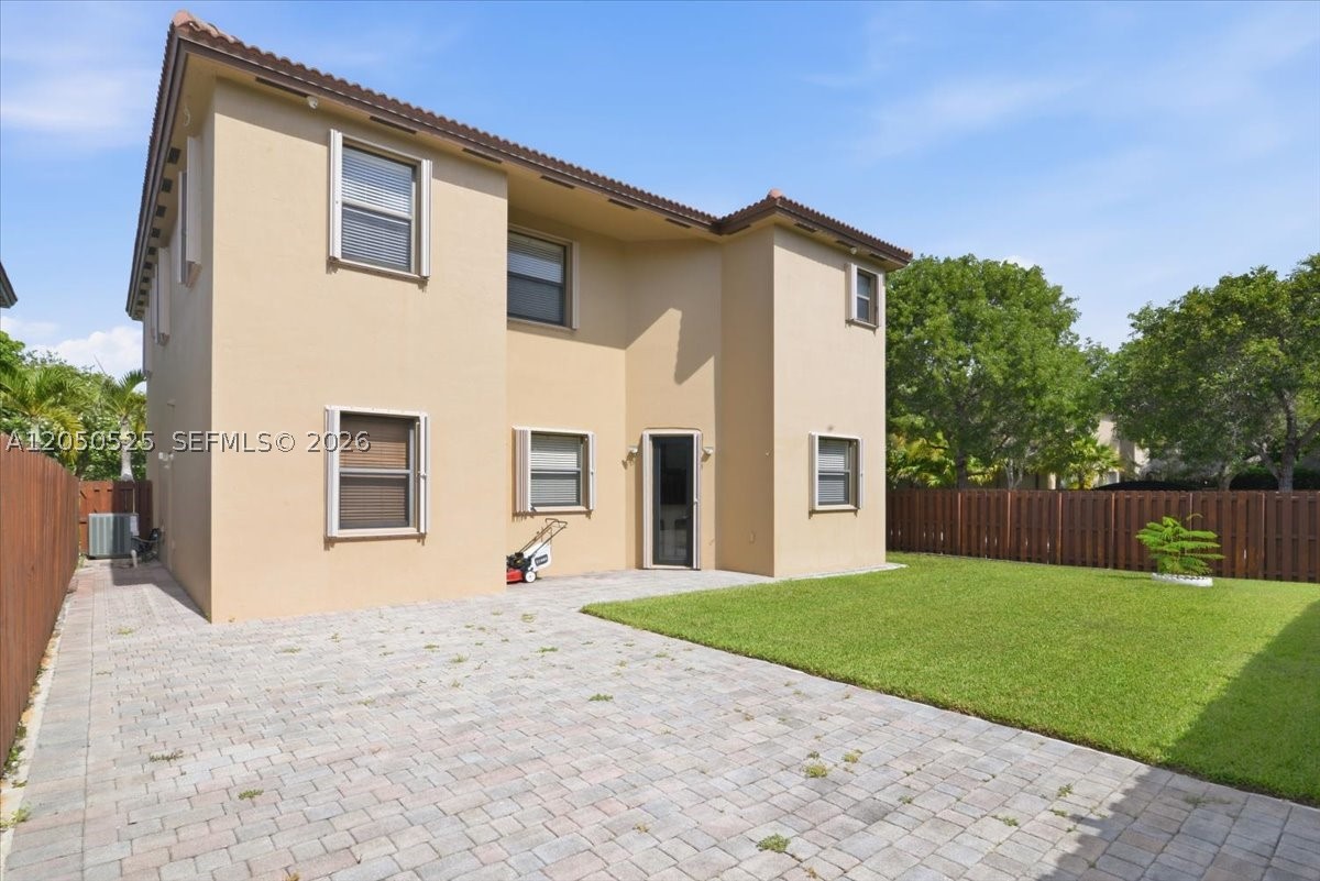 SILVER PALM EAST SECTION - Residential