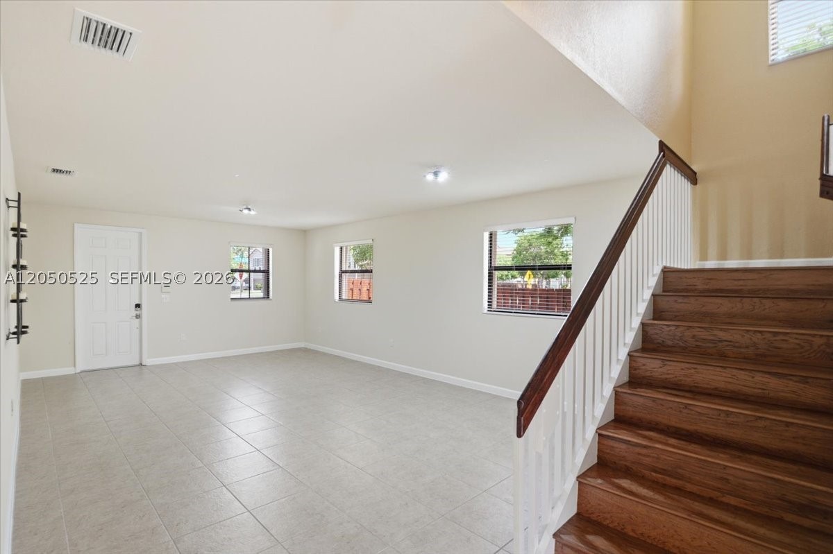 SILVER PALM EAST SECTION - Residential