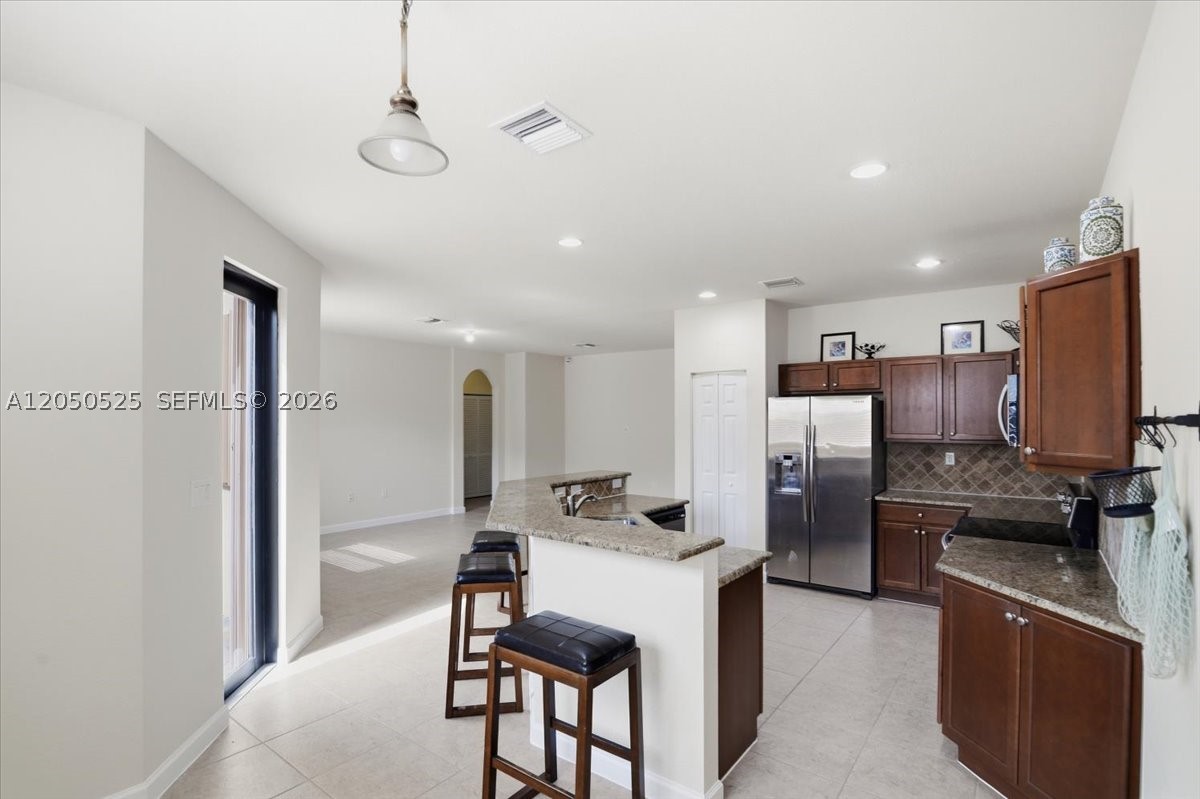 SILVER PALM EAST SECTION - Residential