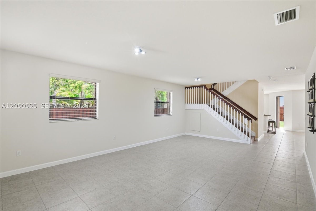 SILVER PALM EAST SECTION - Residential