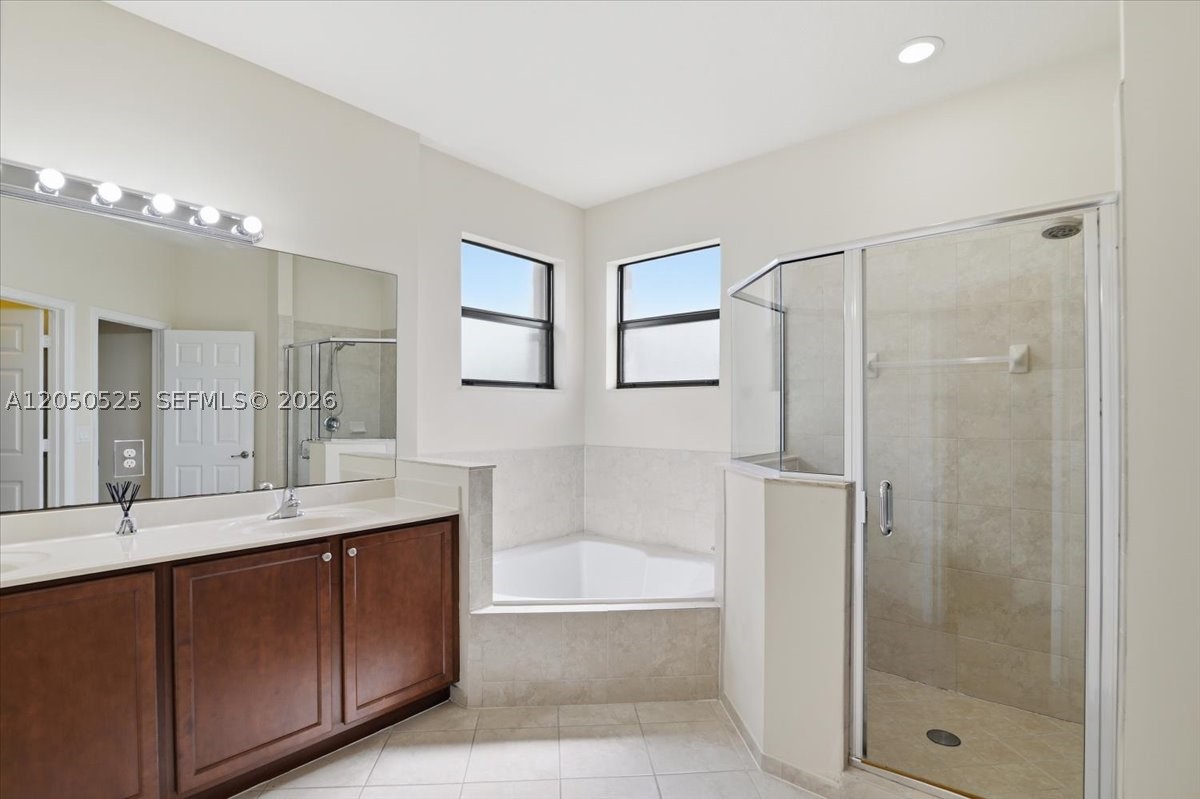 SILVER PALM EAST SECTION - Residential